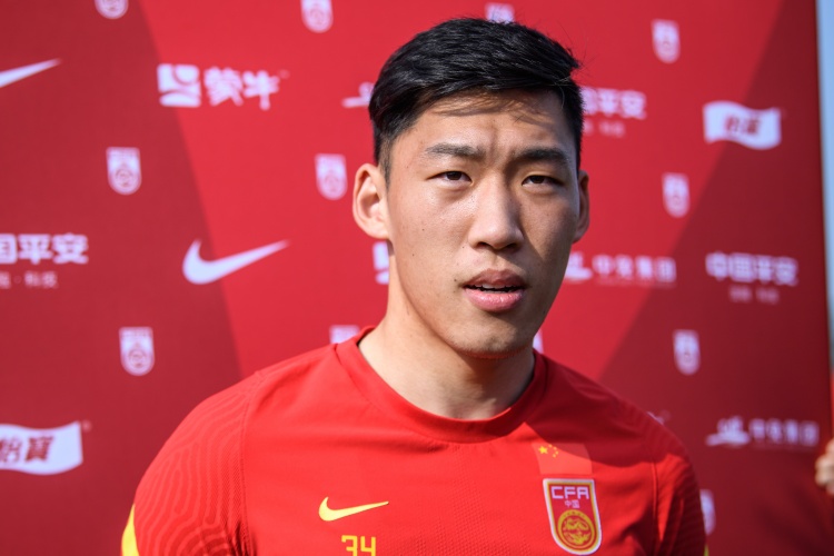 北青體育：朱辰杰是否以“面具人”形象出戰(zhàn)18強賽，仍需多方溝通